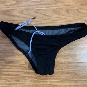 size small jolyn europe bottoms